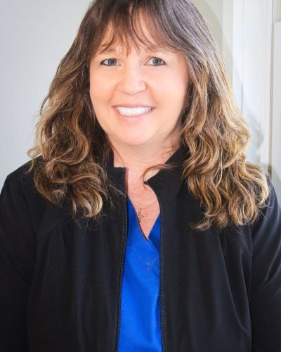 Linda Dr. Grossman - Dental Assistant